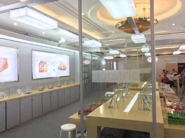 河南一辣條變身零食之王 設計風格逆天遠銷海外