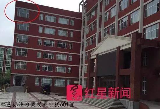 案發(fā)教學(xué)樓。  李潔供圖